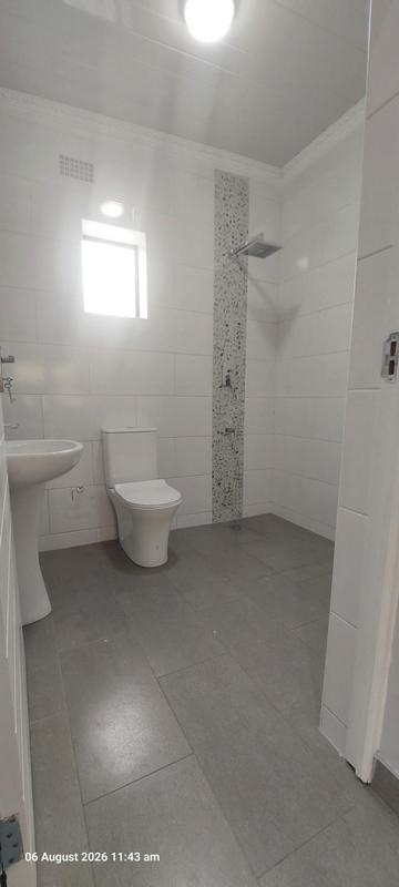 To Let 1 Bedroom Property for Rent in Thornton Western Cape